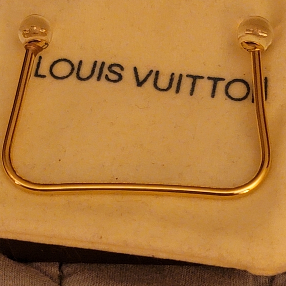 LOUIS VUITTON Wire Cuff Bracelet Gold Tone Ball Tips Fluer/ Full Inclusion/ EUC - Picture 4 of 5